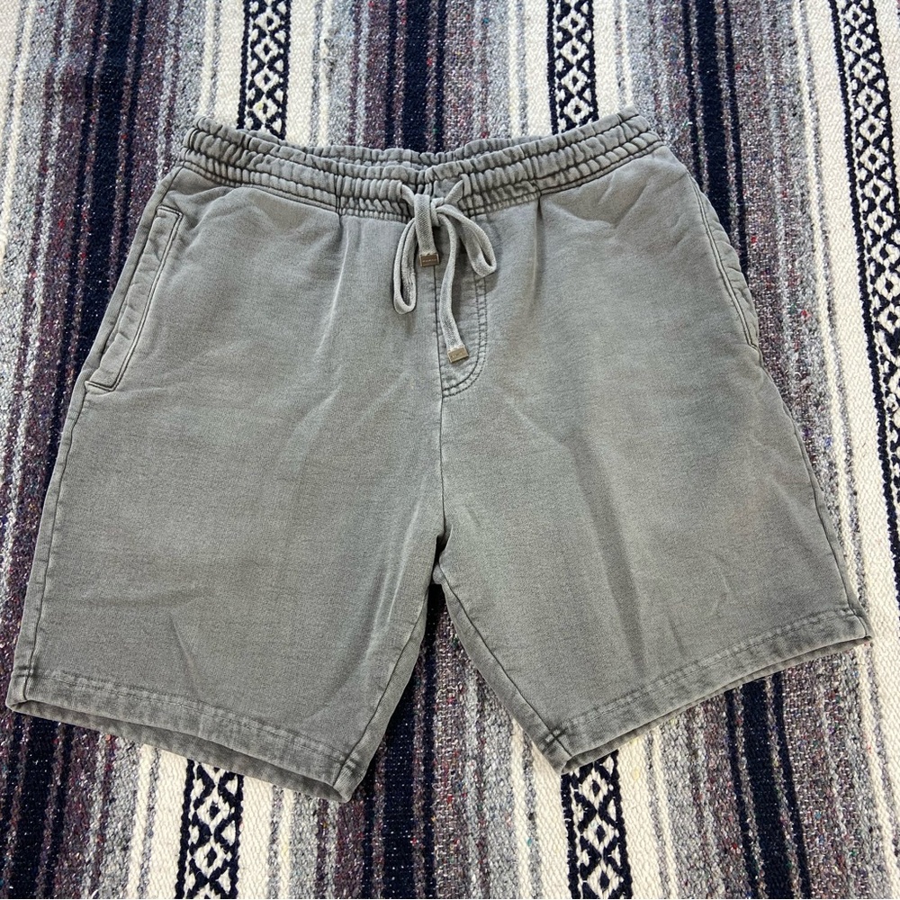 TALENTLESS Men's Athletic Gray sweat Shorts medium m